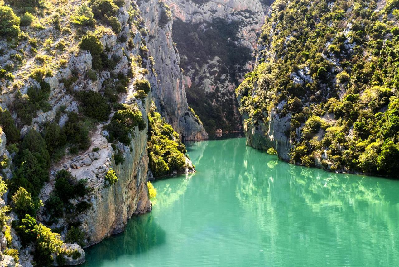 La Cascade De *